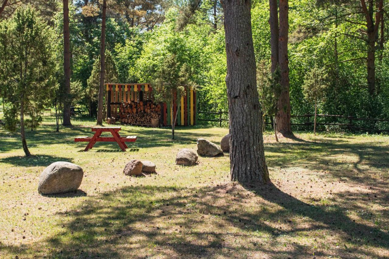 Tehumardi Camping Salme Kültér fotó