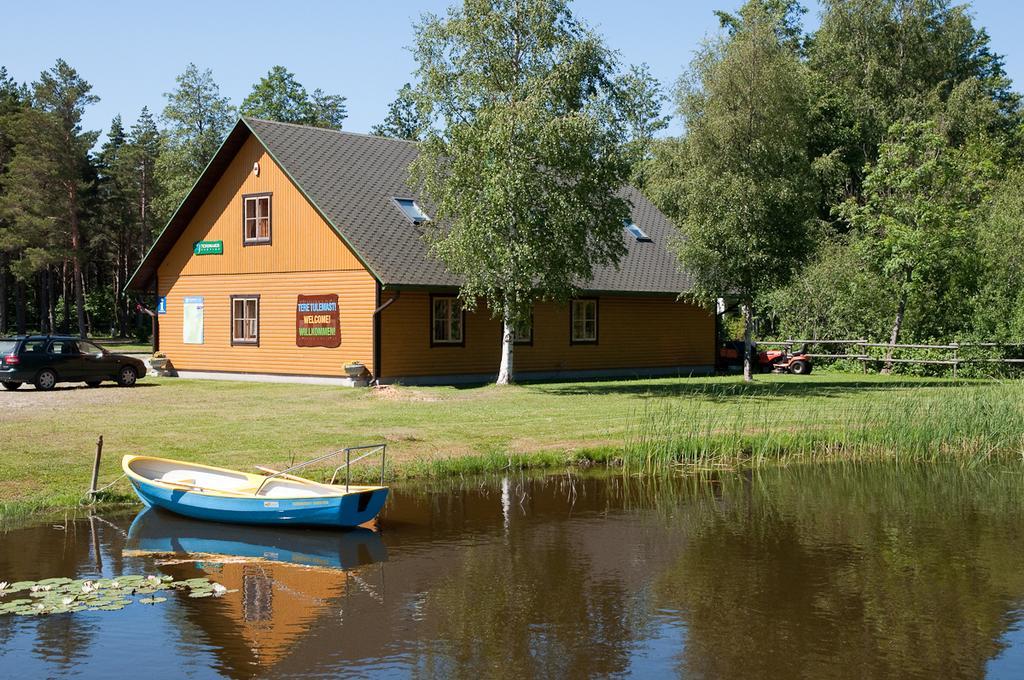 Tehumardi Camping Salme Kültér fotó