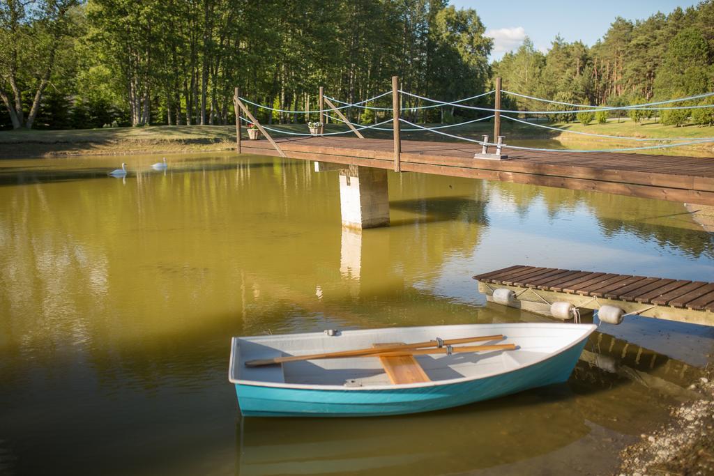 Tehumardi Camping Salme Kültér fotó